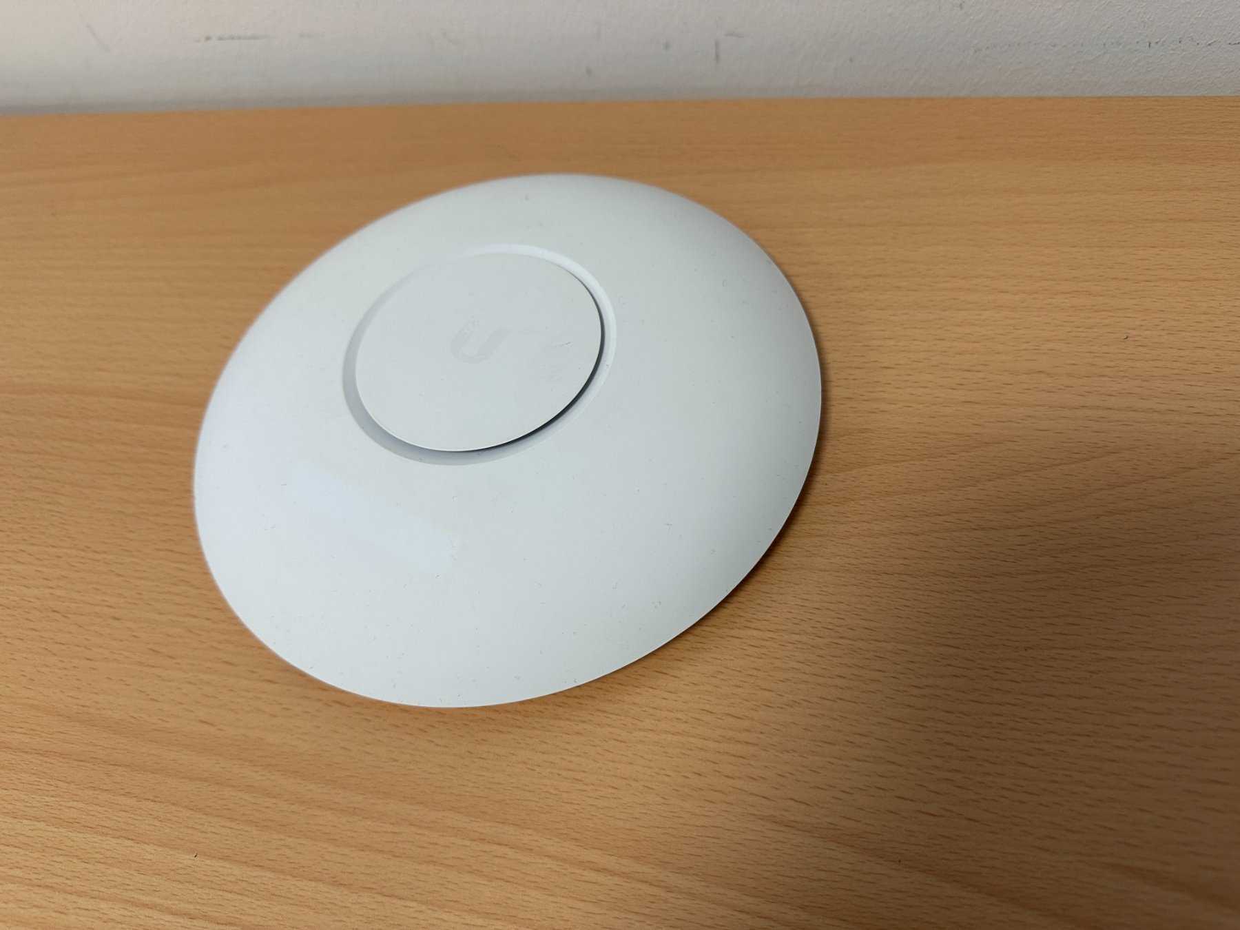 Ubiquiti UniFi AC PRO